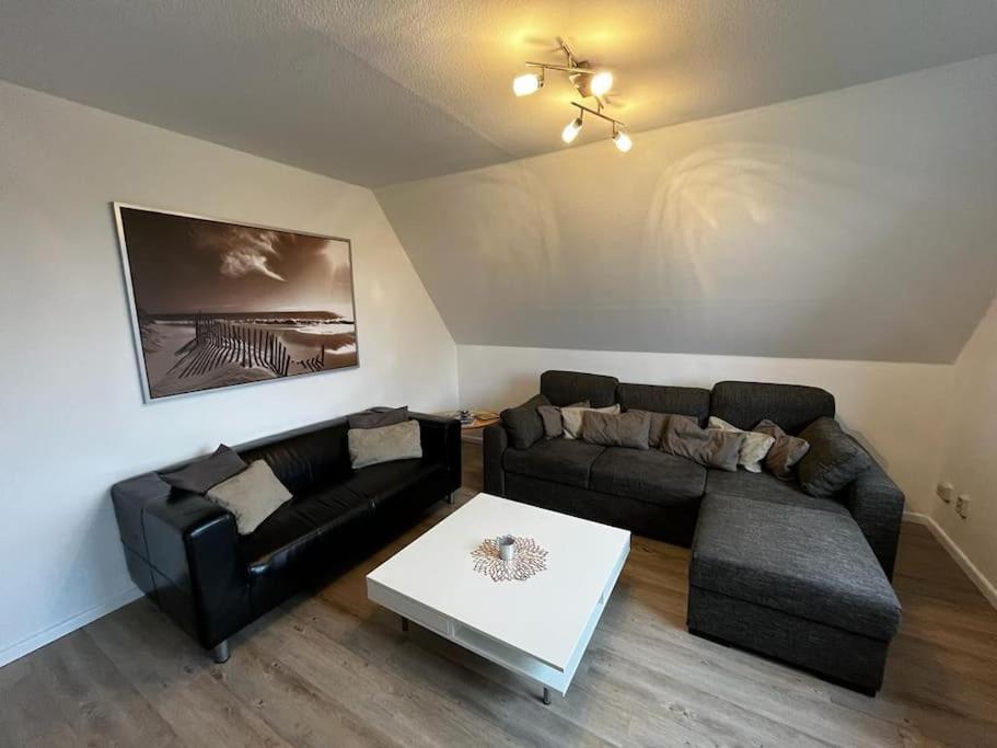 Schoene Wohnung An Der Nordsee In Mildstedt Exterior foto